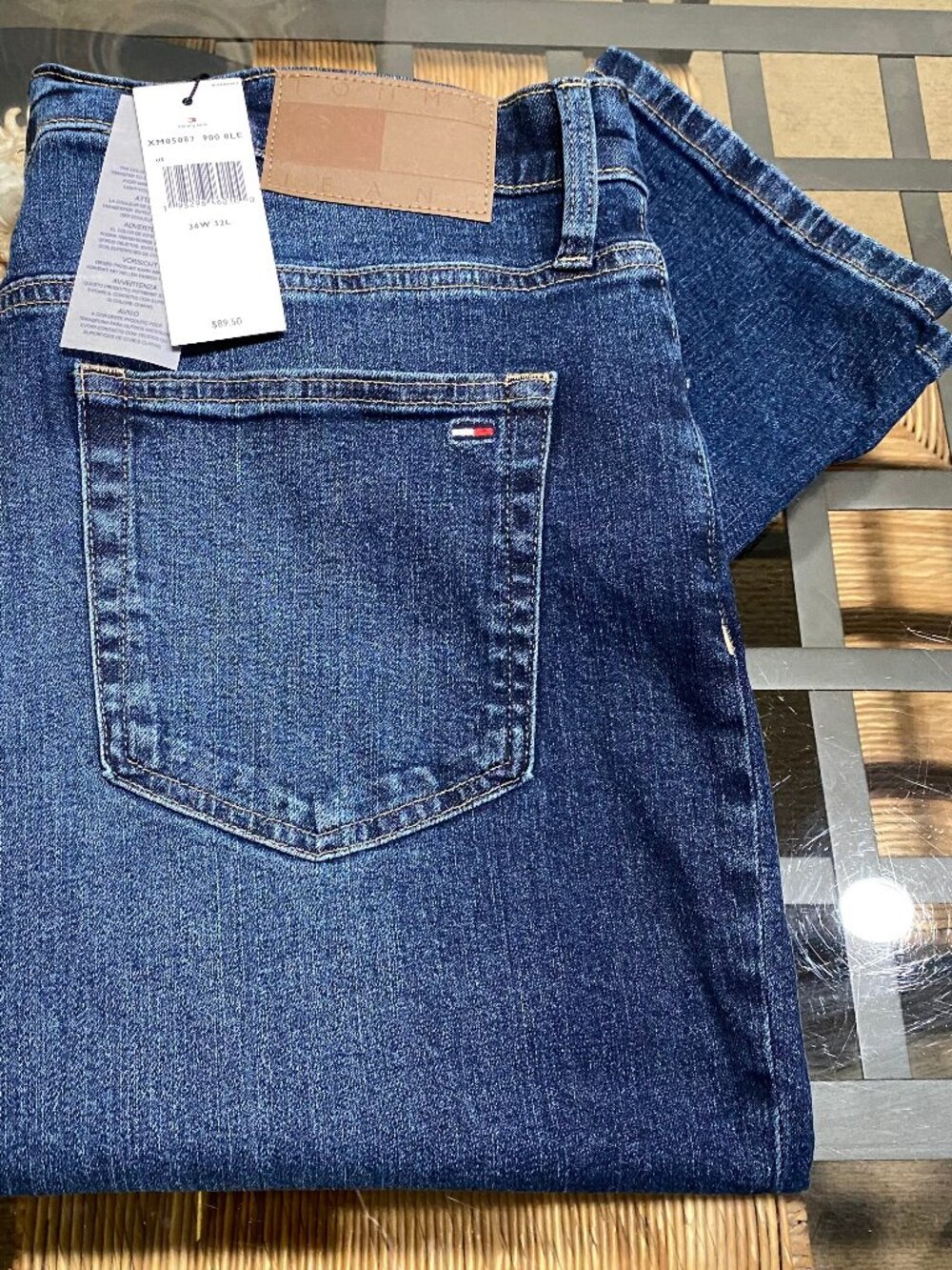 $90 TH TOMMY HILFIGER MENS 36X32 SLIM FIT MEDIUM WASH STRETCH DENIM JEAN NWT